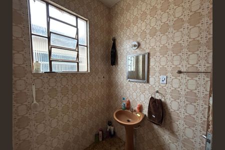 Apartamento à venda com 85m², 2 quartos e 2 vagasBanheiro