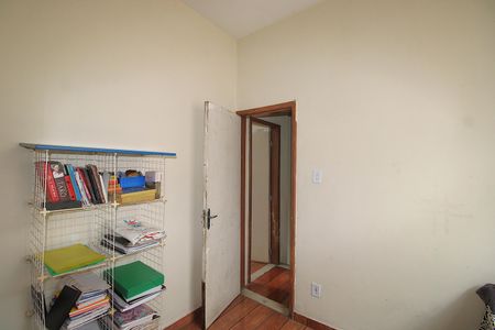 Apartamento à venda com 85m², 2 quartos e 2 vagasQuarto 2