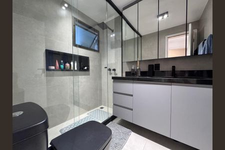 Apartamento à venda com 645m², 4 quartos e 3 vagasSuíte 2 Banheiro