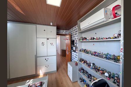 Apartamento à venda com 645m², 4 quartos e 3 vagasQuarto 1