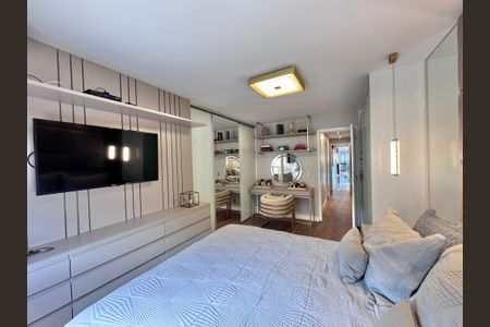 Apartamento à venda com 645m², 4 quartos e 3 vagasSuíte 1