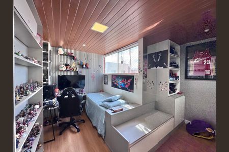 Apartamento à venda com 645m², 4 quartos e 3 vagasQuarto 1