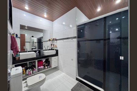 Apartamento à venda com 645m², 4 quartos e 3 vagasBanheiro Social 2