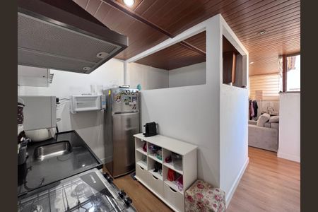 Apartamento à venda com 645m², 4 quartos e 3 vagasCozinha 2