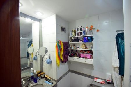 Apartamento à venda com 204m², 2 quartos e 3 vagasBanheiro Social