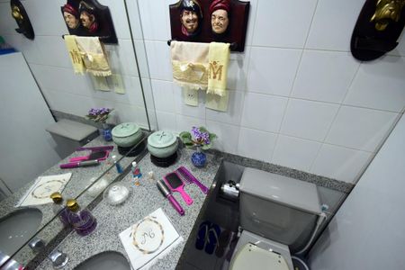 Apartamento à venda com 204m², 2 quartos e 3 vagas2° Andar - Banheiro