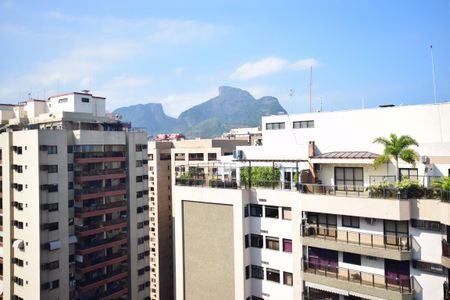 Apartamento à venda com 204m², 2 quartos e 3 vagasVista Terraço
