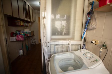Apartamento para alugar com 74m², 2 quartos e 1 vagaÁrea de Serviço