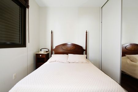 Apartamento à venda com 144m², 4 quartos e 3 vagasQuarto 1