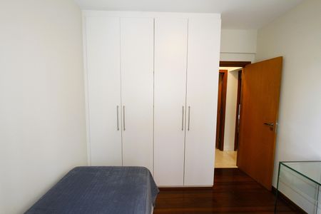 Apartamento à venda com 144m², 4 quartos e 3 vagasQuarto 3