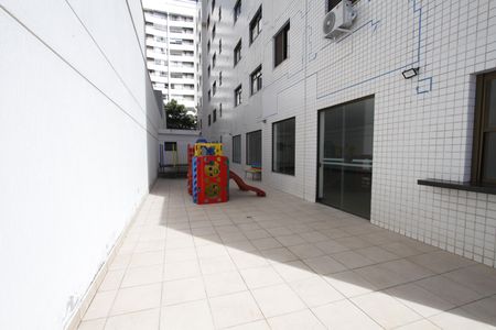 Apartamento à venda com 144m², 4 quartos e 3 vagasÁrea comum - Playground