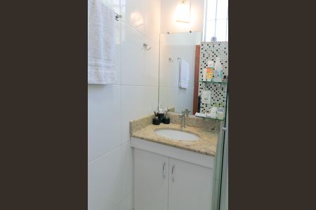 Casa à venda com 350m², 3 quartos e 4 vagas Casa à venda com 350m², 3 quartos e 4 vagasBanheiro Social