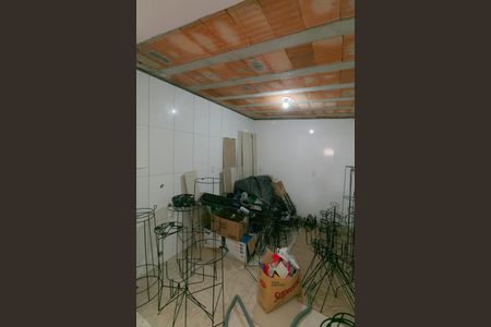 Casa à venda com 350m², 3 quartos e 4 vagas Casa à venda com 350m², 3 quartos e 4 vagasQuintal