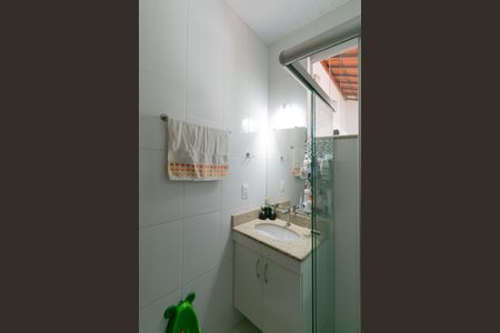 Casa à venda com 350m², 3 quartos e 4 vagas Casa à venda com 350m², 3 quartos e 4 vagasBanheiro 2