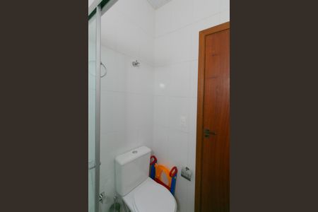 Casa à venda com 350m², 3 quartos e 4 vagas Casa à venda com 350m², 3 quartos e 4 vagasBanheiro 2