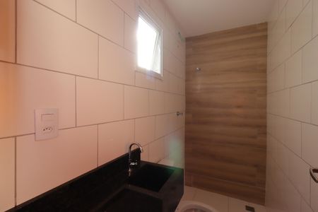 Apartamento à venda com 95m², 2 quartos e 1 vagaBanheiro Social 2