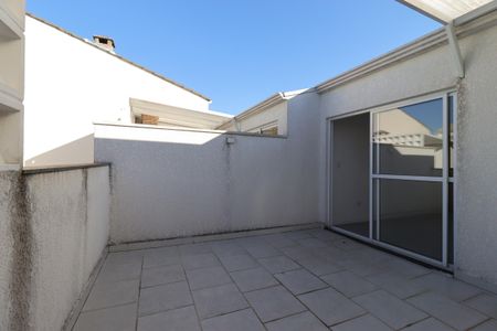 Apartamento à venda com 95m², 2 quartos e 1 vagaÁrea de Serviço