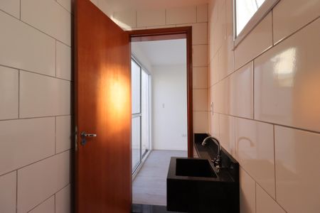 Apartamento à venda com 95m², 2 quartos e 1 vagaBanheiro Social 2
