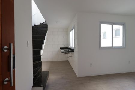 Apartamento à venda com 95m², 2 quartos e 1 vagaCozinha