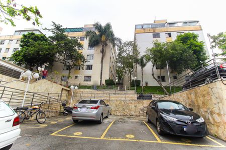 Apartamento para alugar com 100m², 2 quartos e sem vagaÁrea comum