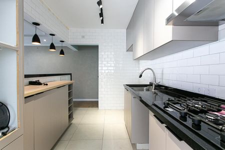 Apartamento para alugar com 93m², 3 quartos e 2 vagasCozinha