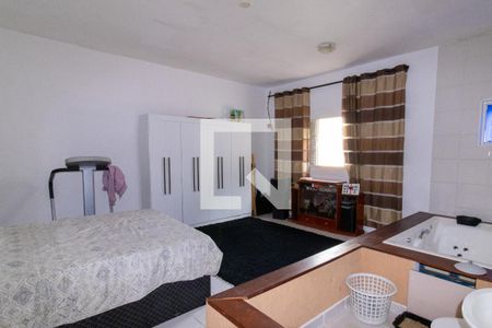 Casa à venda com 240m², 3 quartos e 8 vagas