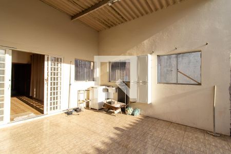 Casa à venda com 240m², 3 quartos e 8 vagas