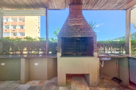 Apartamento para alugar com 135m², 2 quartos e 1 vaga Apartamento para alugar com 135m², 2 quartos e 1 vagaÁrea de Lazer