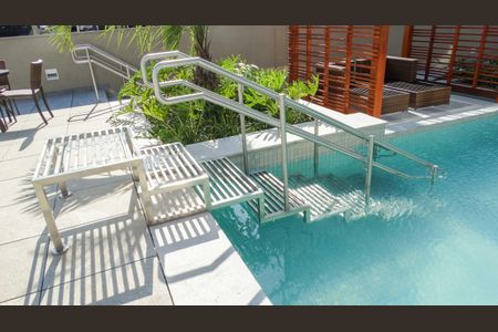 Apartamento à venda com 115m², 3 quartos e 2 vagasÁrea comum - Piscina