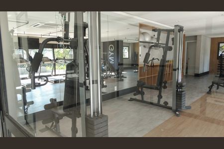 Apartamento à venda com 115m², 3 quartos e 2 vagasÁrea comum - Academia