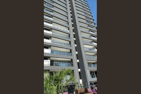 Apartamento à venda com 115m², 3 quartos e 2 vagasÁrea comum - Piscina