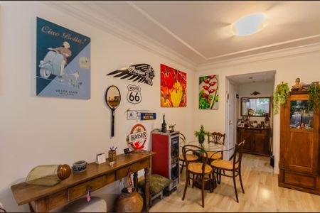 Apartamento à venda com 57m², 1 quarto e 1 vagaSala