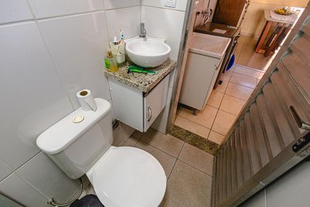 Casa para alugar com 112m², 3 quartos e 2 vagas Casa para alugar com 112m², 3 quartos e 2 vagasBanheiro de Serviço