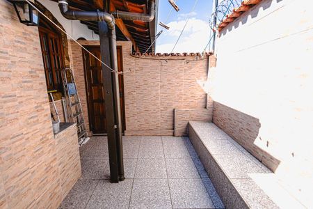 Casa para alugar com 112m², 3 quartos e 2 vagas Casa para alugar com 112m², 3 quartos e 2 vagasÁrea Externa