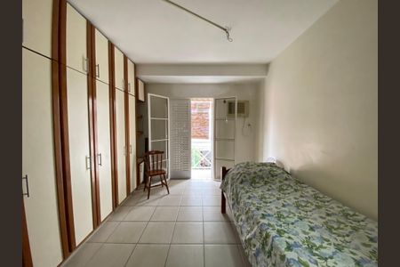 Casa à venda com 140m², 3 quartos e 1 vagaQuarto