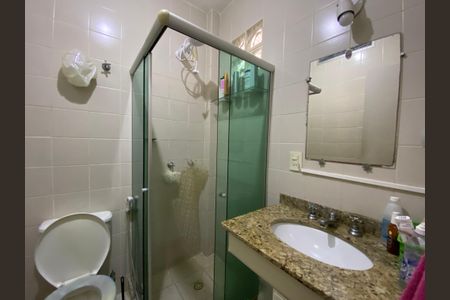 Casa à venda com 140m², 3 quartos e 1 vagaBanheiro 2