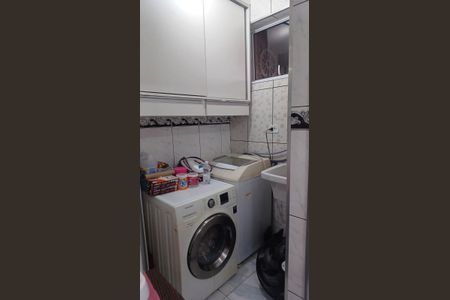 Casa à venda com 120m², 3 quartos e 2 vagasÁrea de serviço