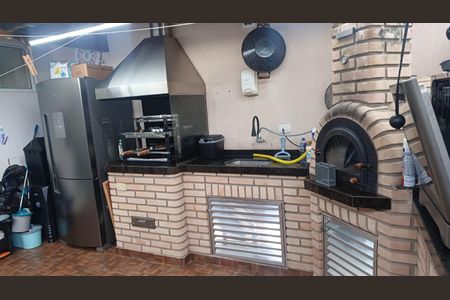 Casa à venda com 120m², 3 quartos e 2 vagasÁrea externa