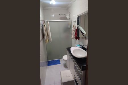 Casa à venda com 120m², 3 quartos e 2 vagasBanheiro