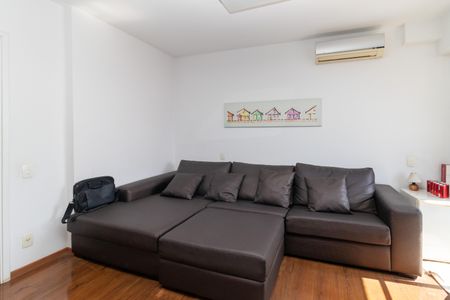 Apartamento para alugar com 346m², 7 quartos e 6 vagas Apartamento para alugar com 346m², 7 quartos e 6 vagasSuite 2