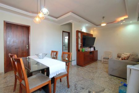 Apartamento à venda com 177m², 3 quartos e 1 vagaSala