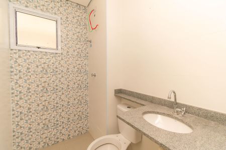 Apartamento para alugar com 46m², 2 quartos e sem vagaBanheiro