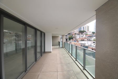 Apartamento à venda com 255m², 4 quartos e 5 vagasVaranda da Sala
