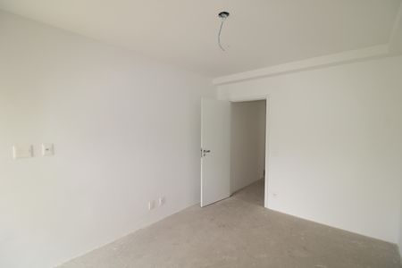 Apartamento à venda com 255m², 4 quartos e 5 vagasSuíte 3