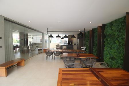 Apartamento à venda com 255m², 4 quartos e 5 vagasÁrea Comum