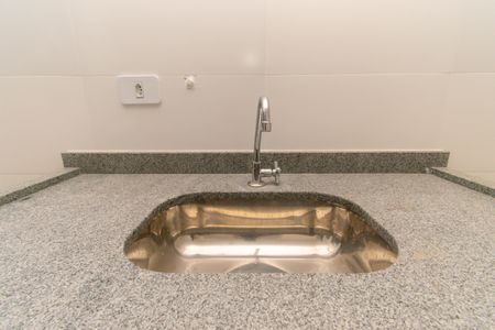 Apartamento para alugar com 37m², 2 quartos e sem vaga Apartamento para alugar com 37m², 2 quartos e sem vagaCozinha - Torneira