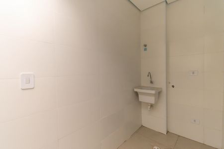 Apartamento para alugar com 37m², 2 quartos e sem vaga Apartamento para alugar com 37m², 2 quartos e sem vagaÁrea de Serviço