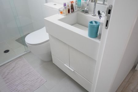 Apartamento à venda com 65m², 2 quartos e 1 vagaBanheiro Suite