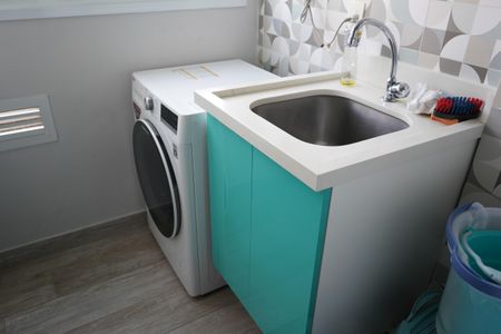 Apartamento à venda com 65m², 2 quartos e 1 vagaÁrea de Serviço