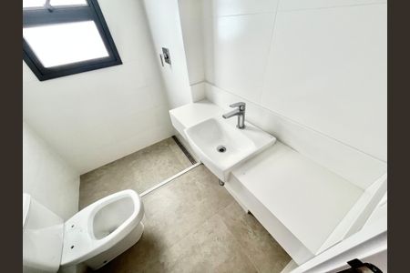 Apartamento à venda com 255m², 4 quartos e 4 vagasBanheiro da Suíte 4